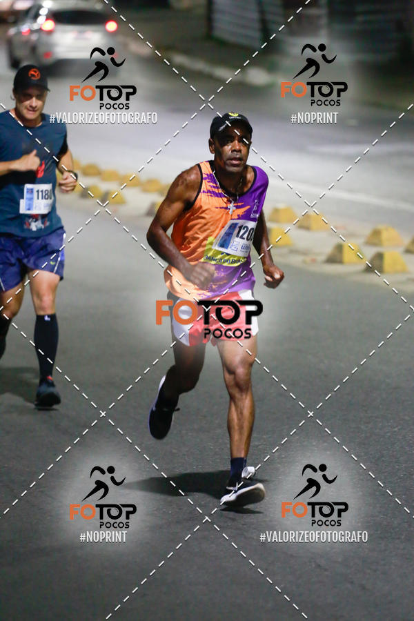 Buy your photos of the eventPA Rock Run - Corrida Noturna on Fotop