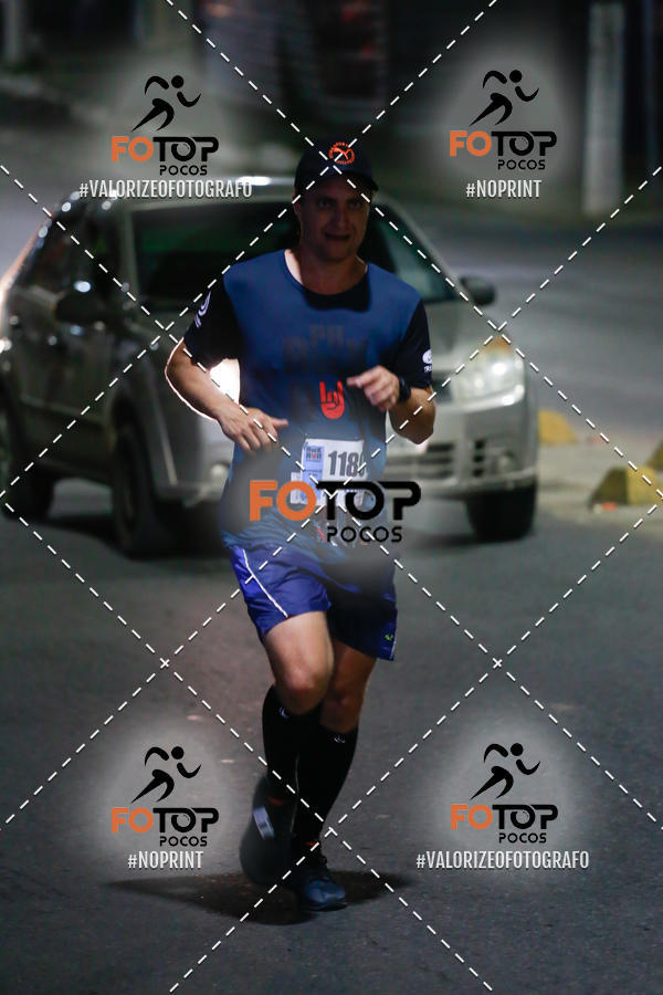 Buy your photos of the eventPA Rock Run - Corrida Noturna on Fotop