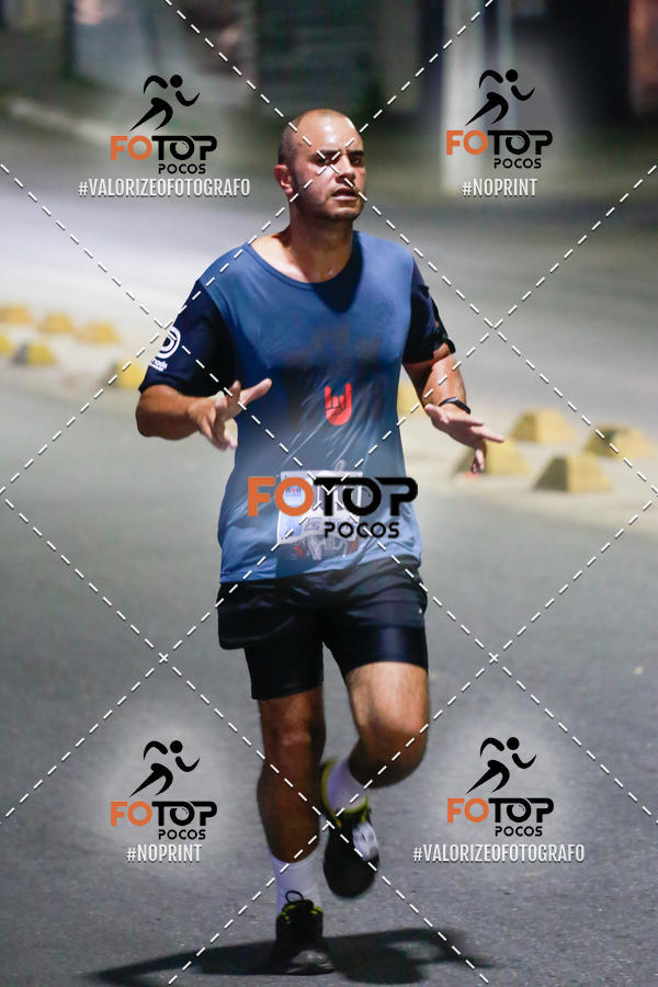 Buy your photos of the eventPA Rock Run - Corrida Noturna on Fotop