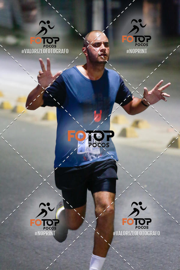 Buy your photos of the eventPA Rock Run - Corrida Noturna on Fotop