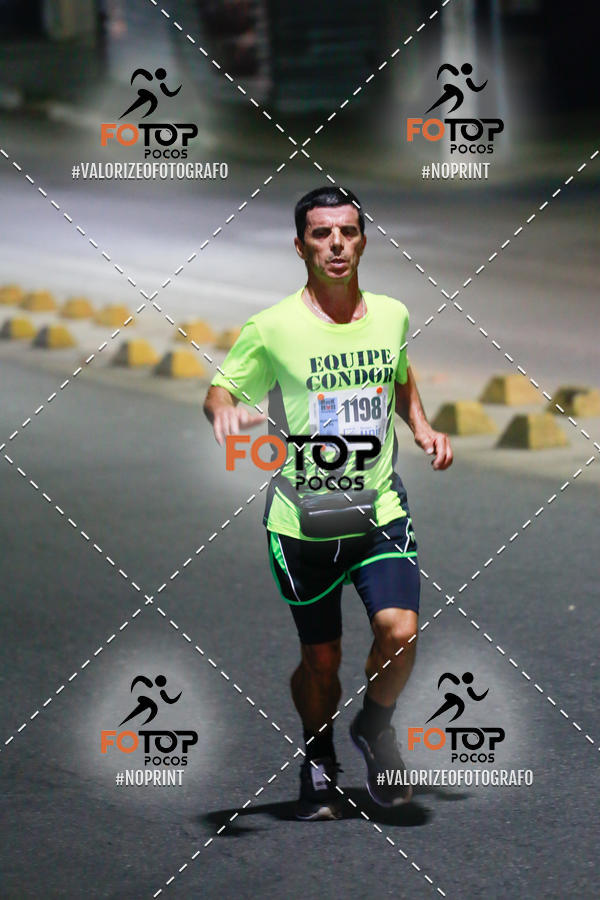 Buy your photos of the eventPA Rock Run - Corrida Noturna on Fotop