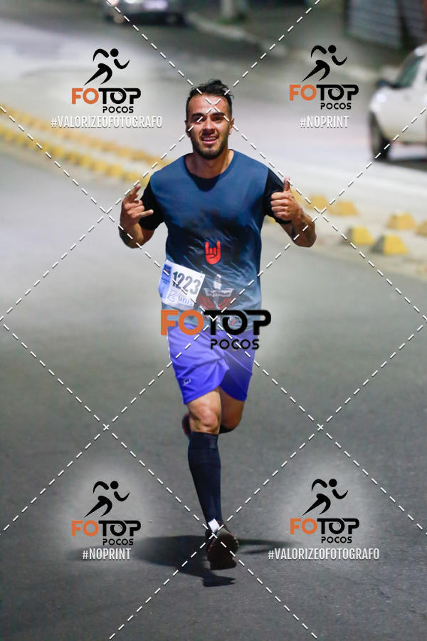 Buy your photos of the eventPA Rock Run - Corrida Noturna on Fotop