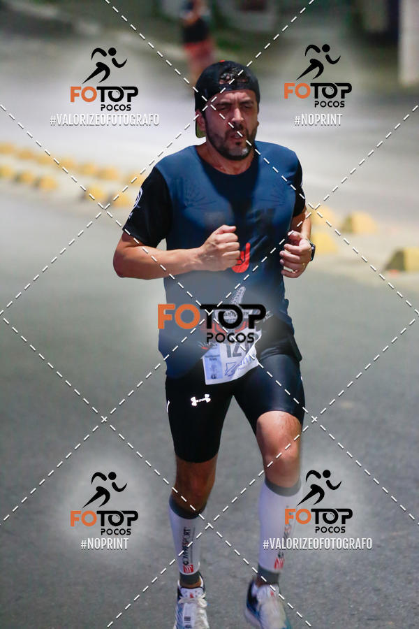 Buy your photos of the eventPA Rock Run - Corrida Noturna on Fotop