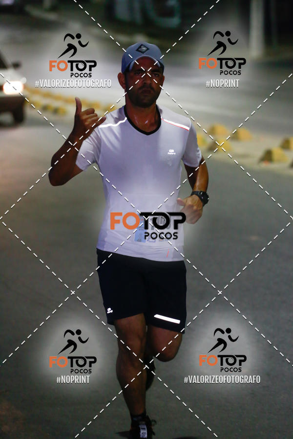 Buy your photos of the eventPA Rock Run - Corrida Noturna on Fotop