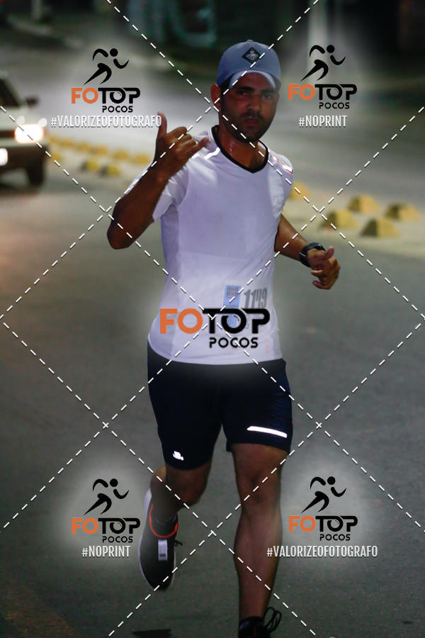 Buy your photos of the eventPA Rock Run - Corrida Noturna on Fotop