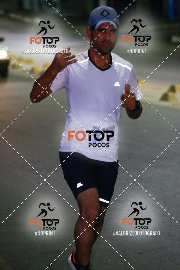 Buy your photos of the eventPA Rock Run - Corrida Noturna on Fotop