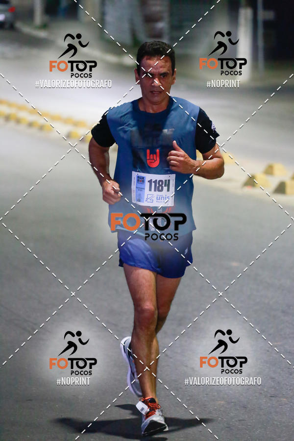 Buy your photos of the eventPA Rock Run - Corrida Noturna on Fotop