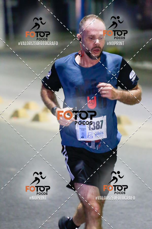 Buy your photos of the eventPA Rock Run - Corrida Noturna on Fotop