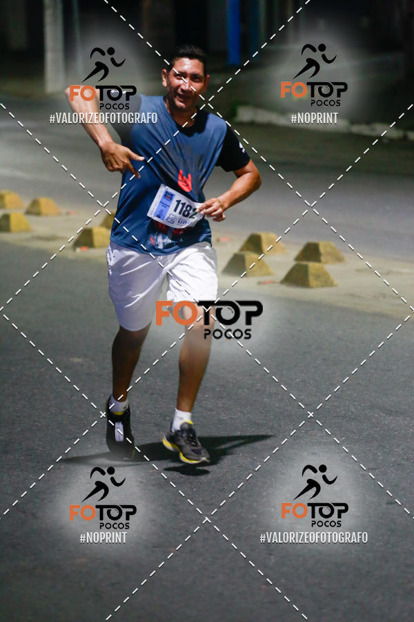 Buy your photos of the eventPA Rock Run - Corrida Noturna on Fotop