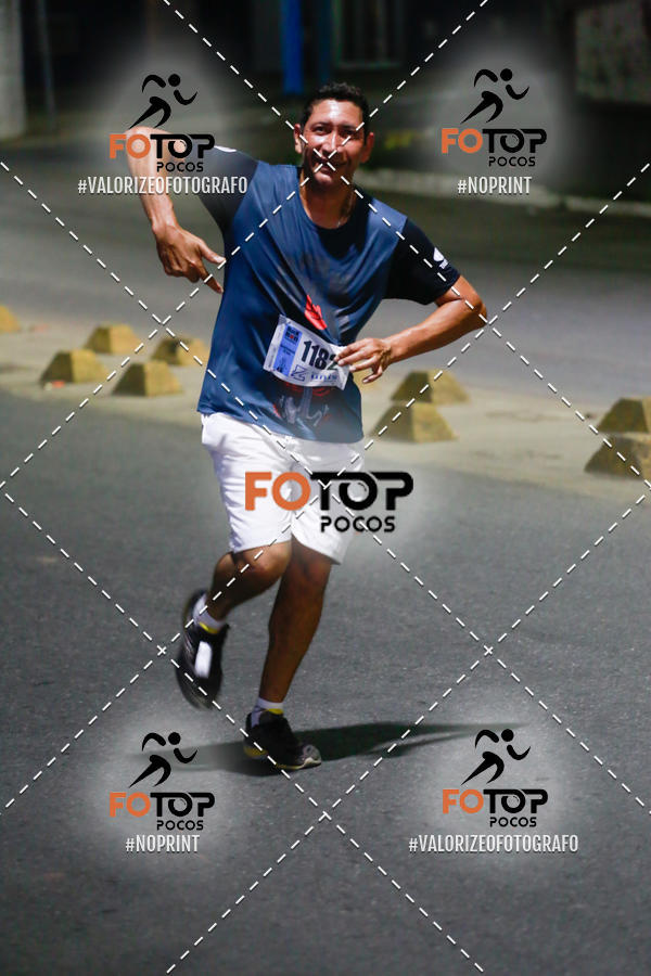 Buy your photos of the eventPA Rock Run - Corrida Noturna on Fotop