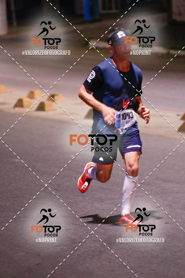 Buy your photos of the eventPA Rock Run - Corrida Noturna on Fotop