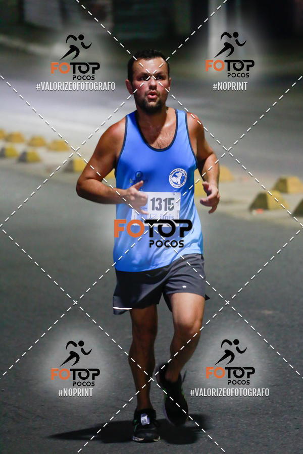 Buy your photos of the eventPA Rock Run - Corrida Noturna on Fotop