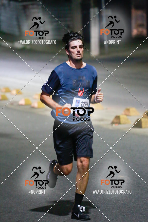 Buy your photos of the eventPA Rock Run - Corrida Noturna on Fotop