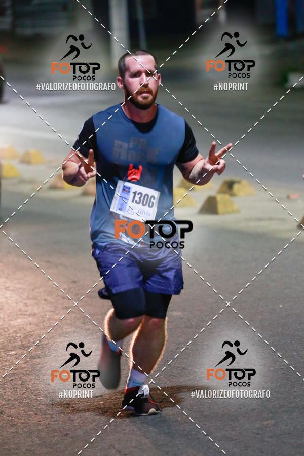 Buy your photos of the eventPA Rock Run - Corrida Noturna on Fotop
