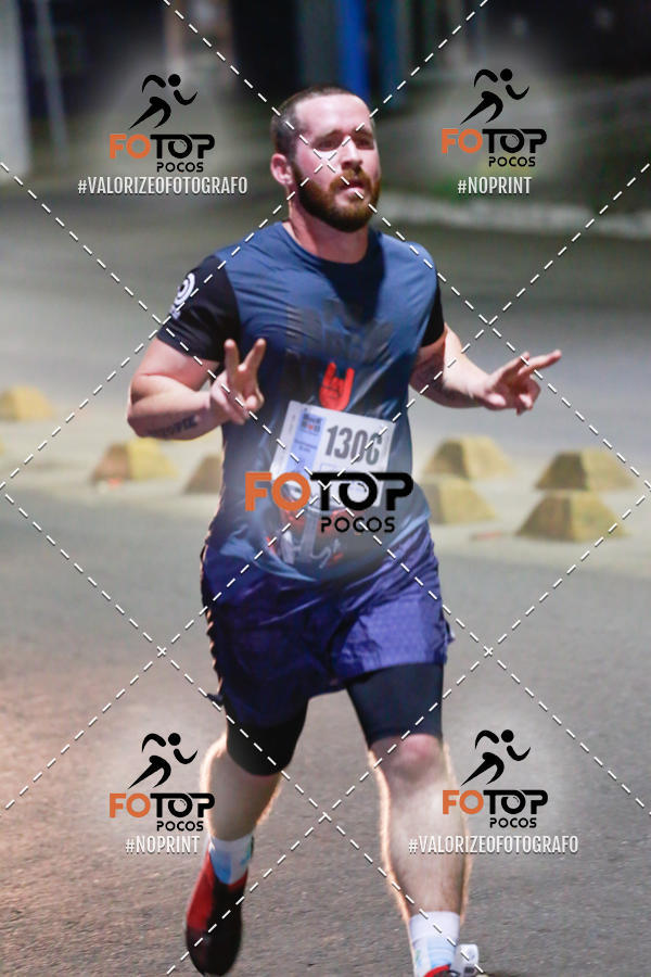 Buy your photos of the eventPA Rock Run - Corrida Noturna on Fotop