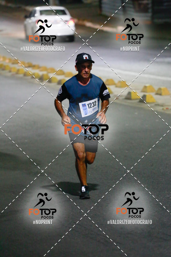Buy your photos of the eventPA Rock Run - Corrida Noturna on Fotop