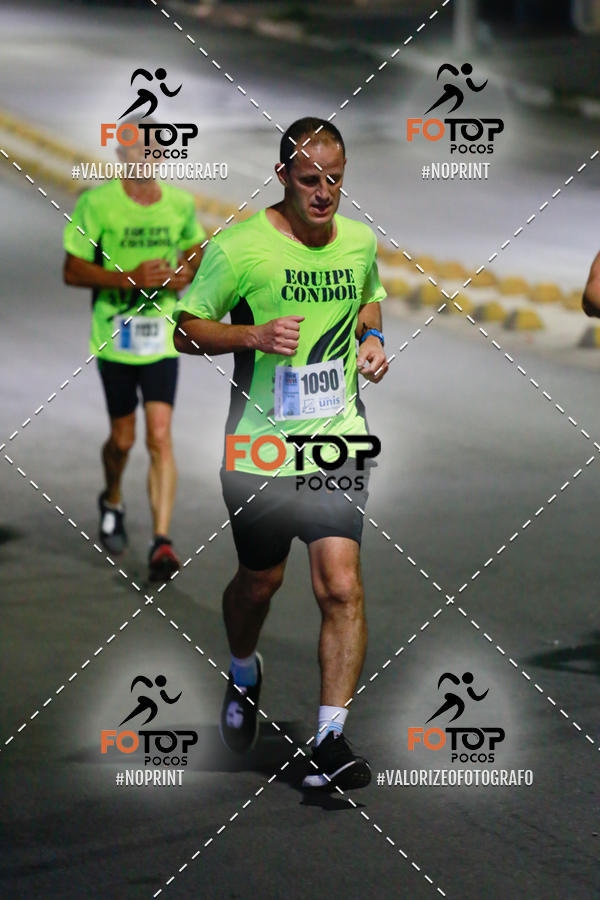 Buy your photos of the eventPA Rock Run - Corrida Noturna on Fotop
