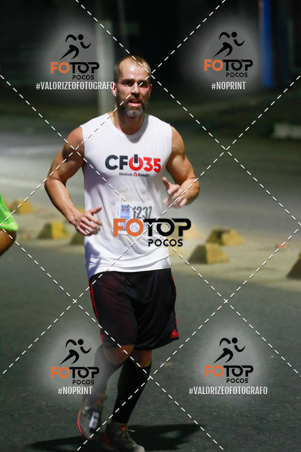 Buy your photos of the eventPA Rock Run - Corrida Noturna on Fotop