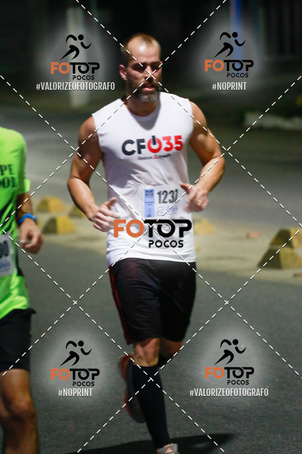 Buy your photos of the eventPA Rock Run - Corrida Noturna on Fotop