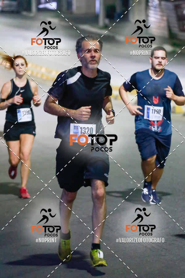 Buy your photos of the eventPA Rock Run - Corrida Noturna on Fotop