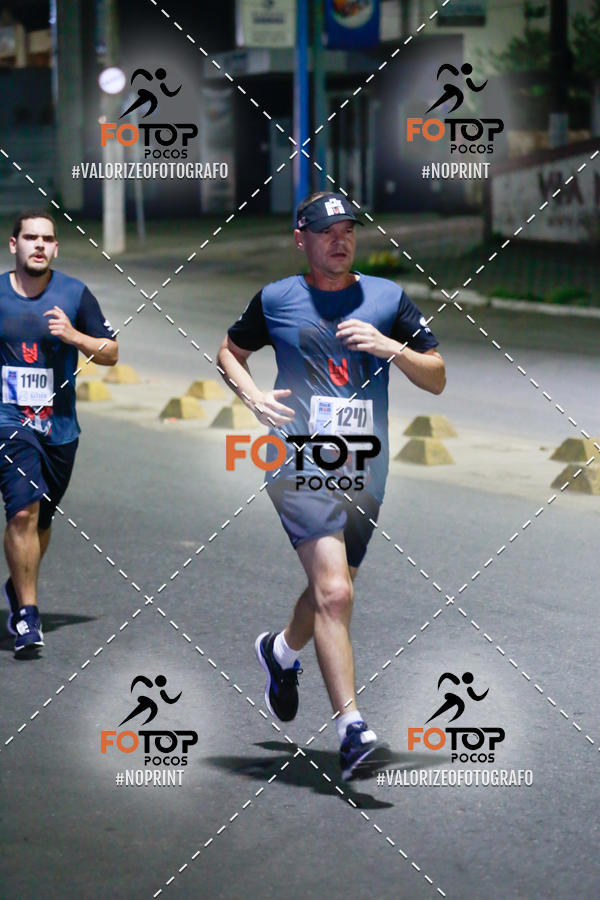 Buy your photos of the eventPA Rock Run - Corrida Noturna on Fotop