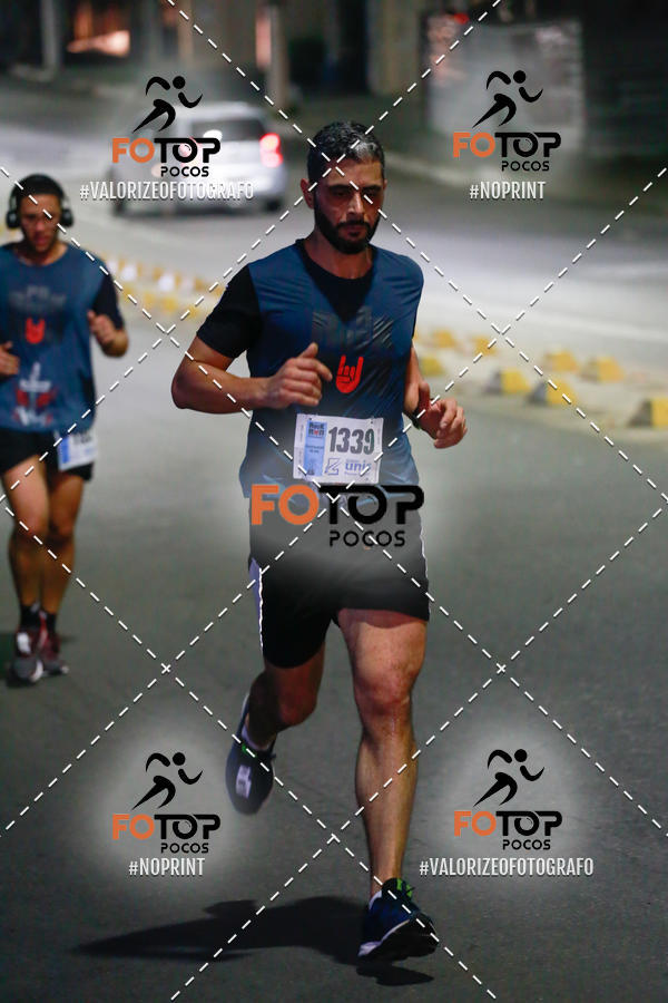 Buy your photos of the eventPA Rock Run - Corrida Noturna on Fotop