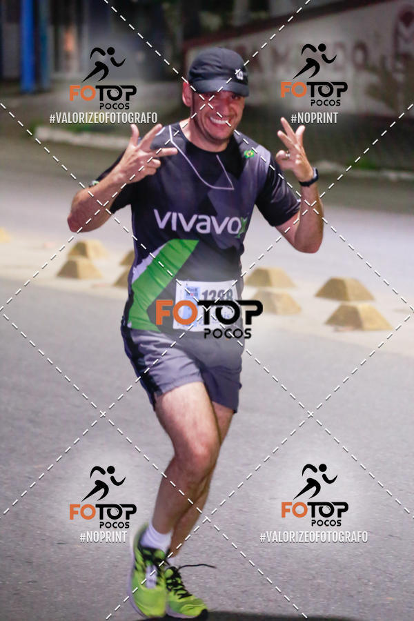 Buy your photos of the eventPA Rock Run - Corrida Noturna on Fotop