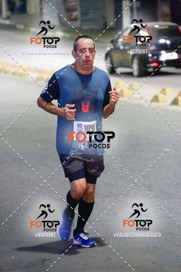Buy your photos of the eventPA Rock Run - Corrida Noturna on Fotop