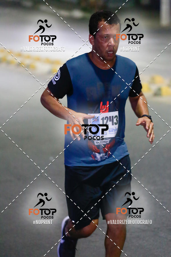 Buy your photos of the eventPA Rock Run - Corrida Noturna on Fotop