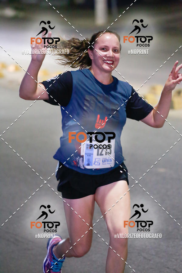 Buy your photos of the eventPA Rock Run - Corrida Noturna on Fotop