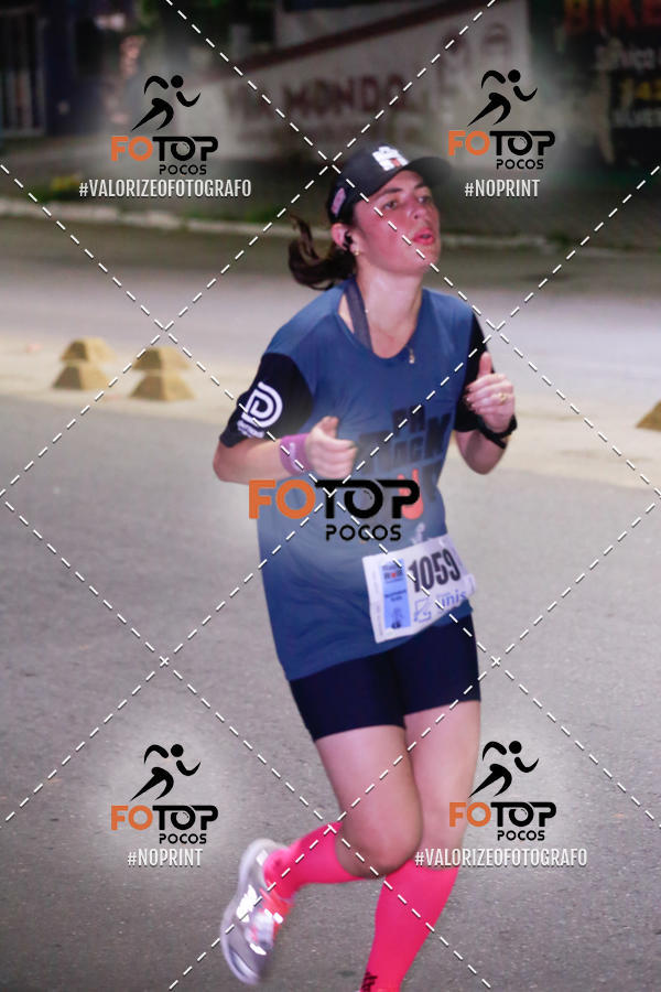 Buy your photos of the eventPA Rock Run - Corrida Noturna on Fotop