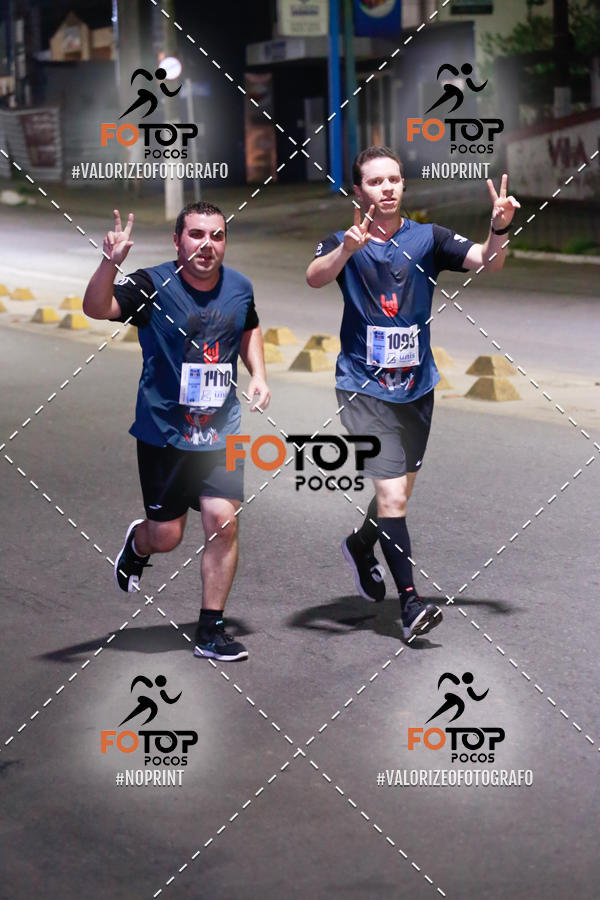 Buy your photos of the eventPA Rock Run - Corrida Noturna on Fotop