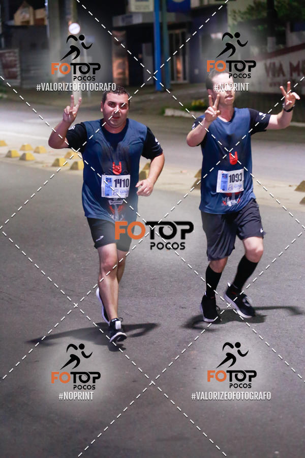 Buy your photos of the eventPA Rock Run - Corrida Noturna on Fotop