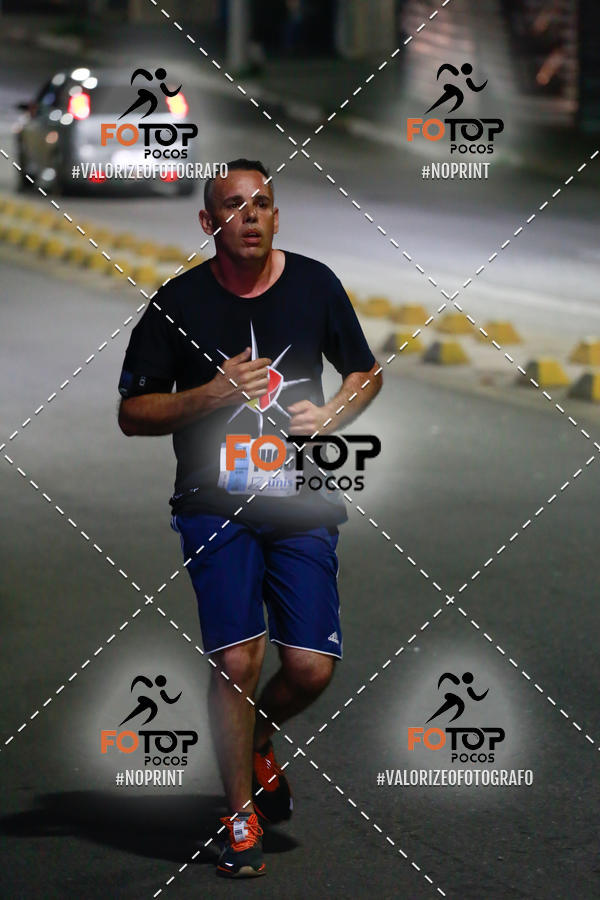 Buy your photos of the eventPA Rock Run - Corrida Noturna on Fotop