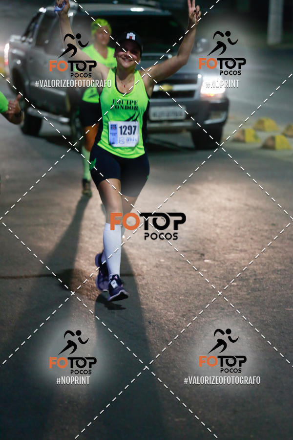 Buy your photos of the eventPA Rock Run - Corrida Noturna on Fotop