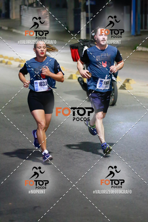 Buy your photos of the eventPA Rock Run - Corrida Noturna on Fotop