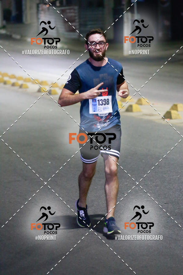 Buy your photos of the eventPA Rock Run - Corrida Noturna on Fotop