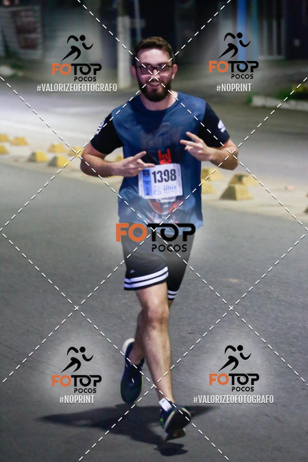 Buy your photos of the eventPA Rock Run - Corrida Noturna on Fotop