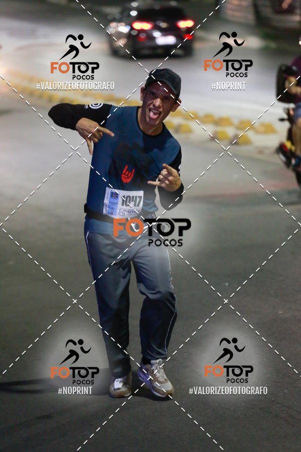 Buy your photos of the eventPA Rock Run - Corrida Noturna on Fotop