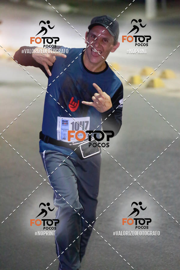 Buy your photos of the eventPA Rock Run - Corrida Noturna on Fotop
