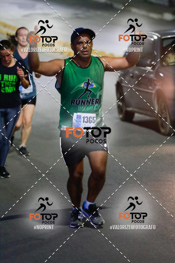 Buy your photos of the eventPA Rock Run - Corrida Noturna on Fotop