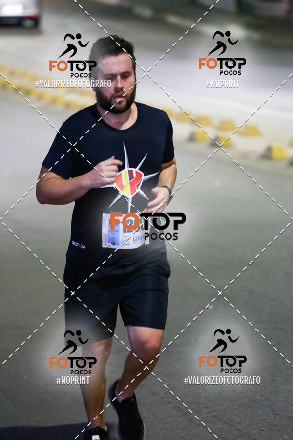 Buy your photos of the eventPA Rock Run - Corrida Noturna on Fotop