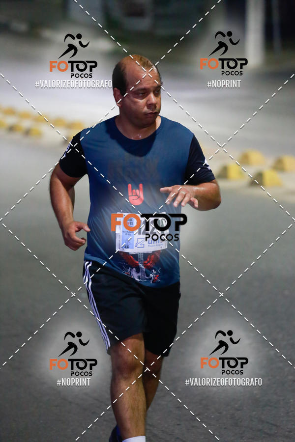 Buy your photos of the eventPA Rock Run - Corrida Noturna on Fotop