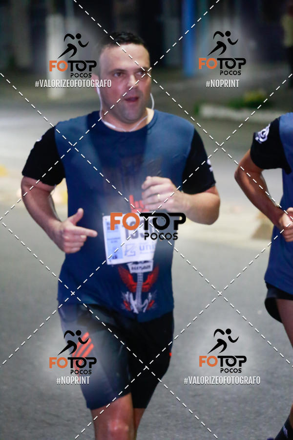 Buy your photos of the eventPA Rock Run - Corrida Noturna on Fotop