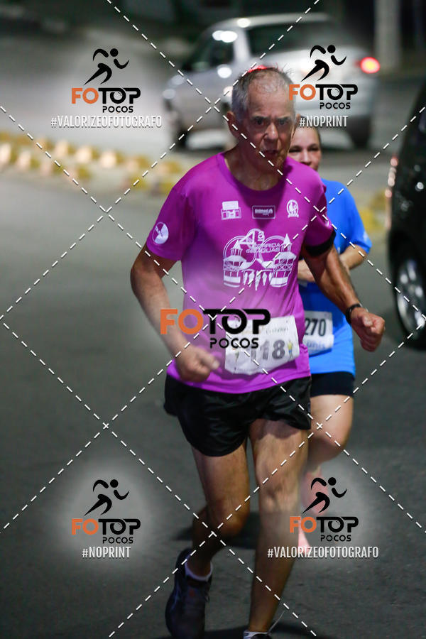 Buy your photos of the eventPA Rock Run - Corrida Noturna on Fotop