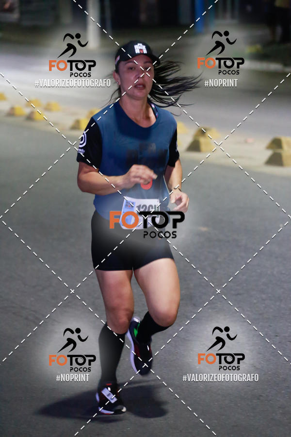 Buy your photos of the eventPA Rock Run - Corrida Noturna on Fotop