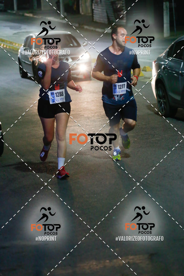 Buy your photos of the eventPA Rock Run - Corrida Noturna on Fotop