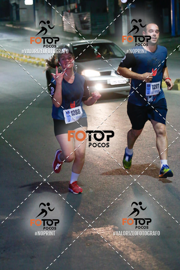Buy your photos of the eventPA Rock Run - Corrida Noturna on Fotop
