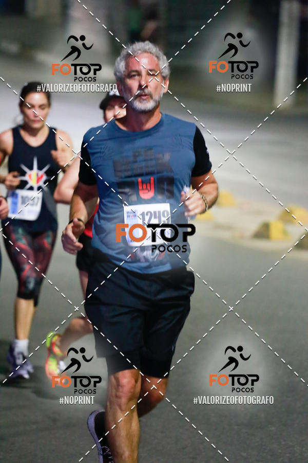 Buy your photos of the eventPA Rock Run - Corrida Noturna on Fotop