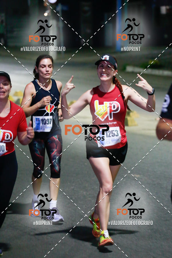Buy your photos of the eventPA Rock Run - Corrida Noturna on Fotop